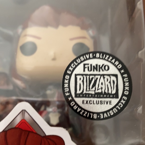 3 Sets REINHARDT AND BRIGITTE 2019 FUNKO POP - Picture 6 of 7